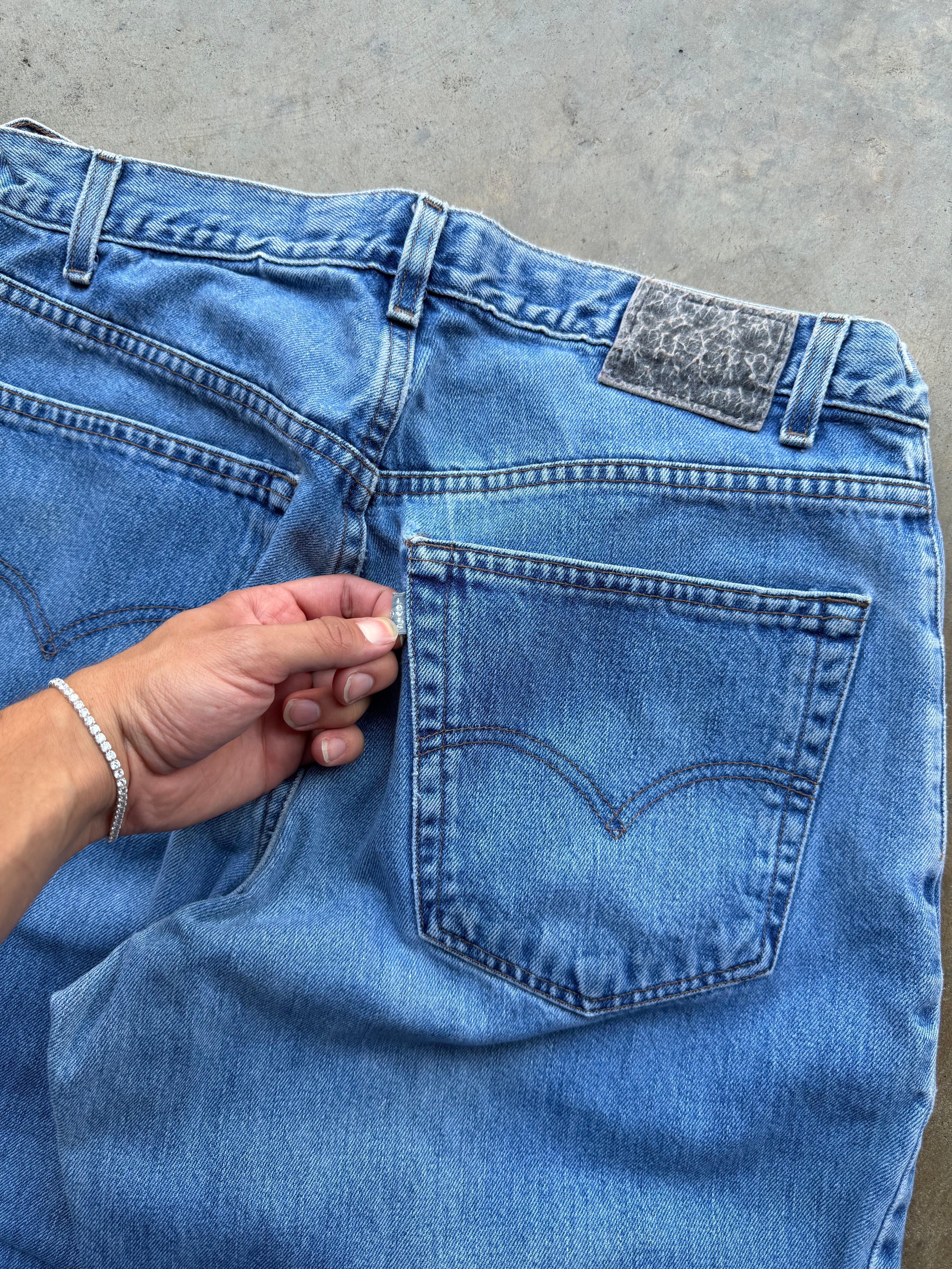 Vintage 90s Levi’s silver tab baggy jeans - Sz 34