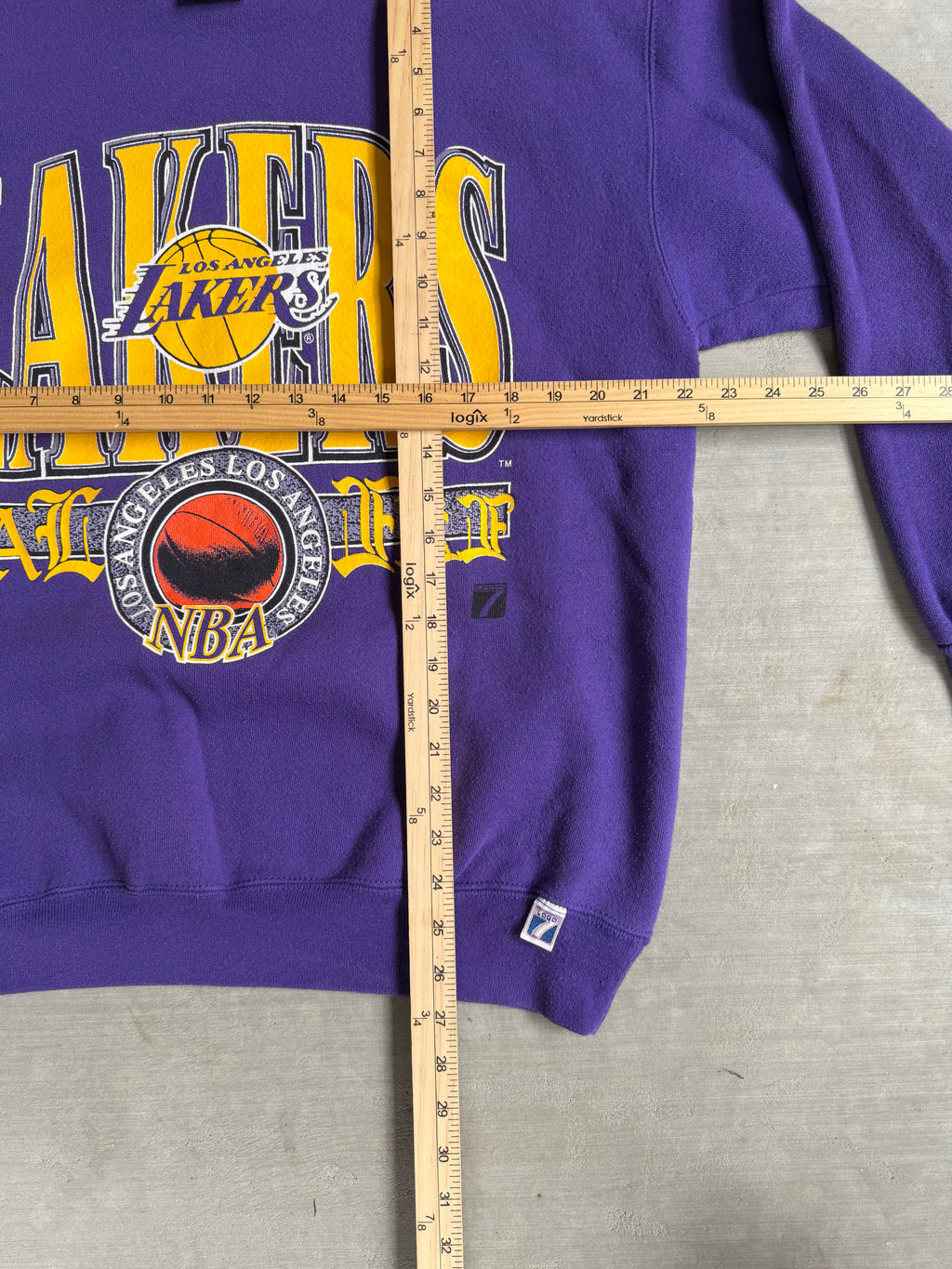 90s Logo 7 LA LAKERS crewneck - L