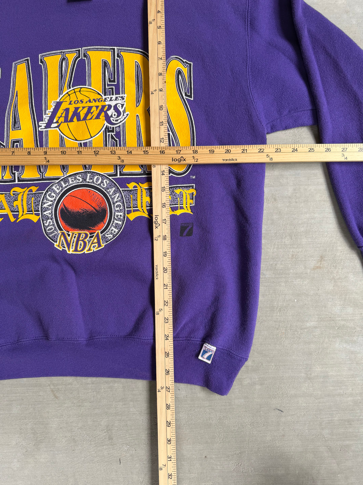 90s Logo 7 LA LAKERS crewneck - L