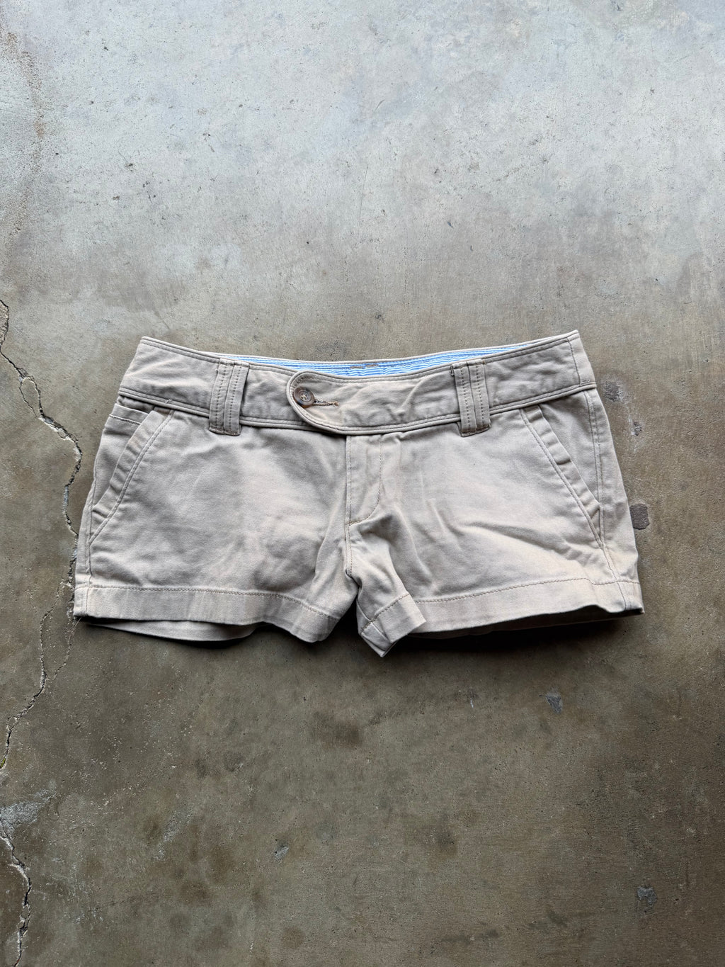 2000s low rise micro mini shorts - SZ 30”