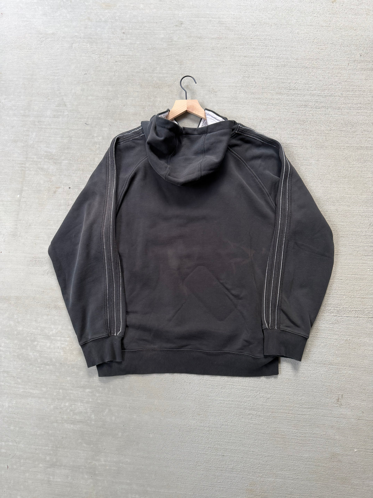 2000s Adidas raglan striped hoodie - L