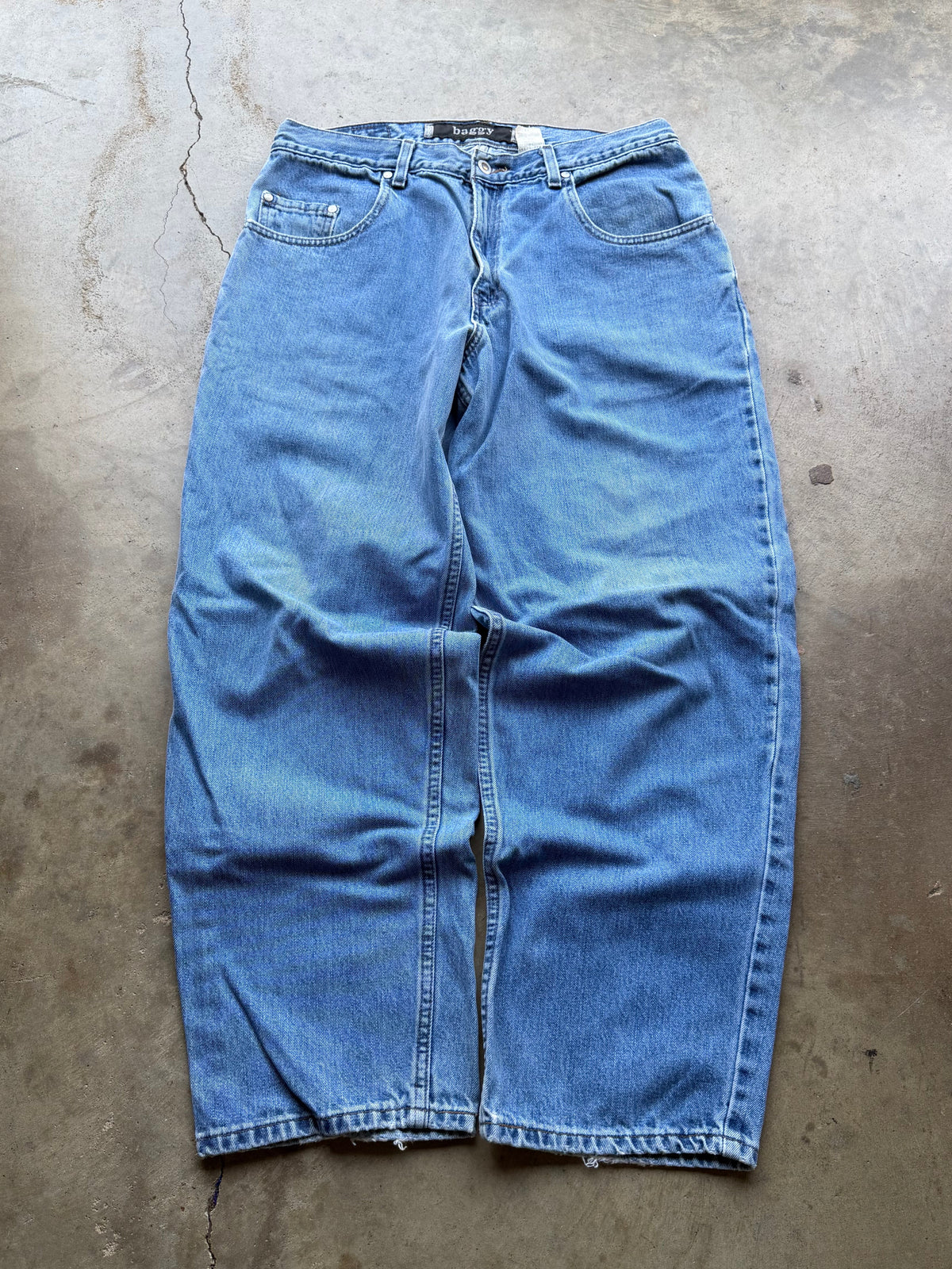 Vintage 90s Levi’s silver tab baggy jeans - Sz 34