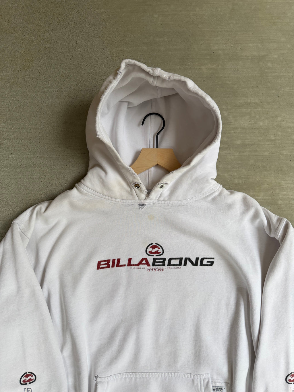 2000s distressed billabong triple hit hoodie - M