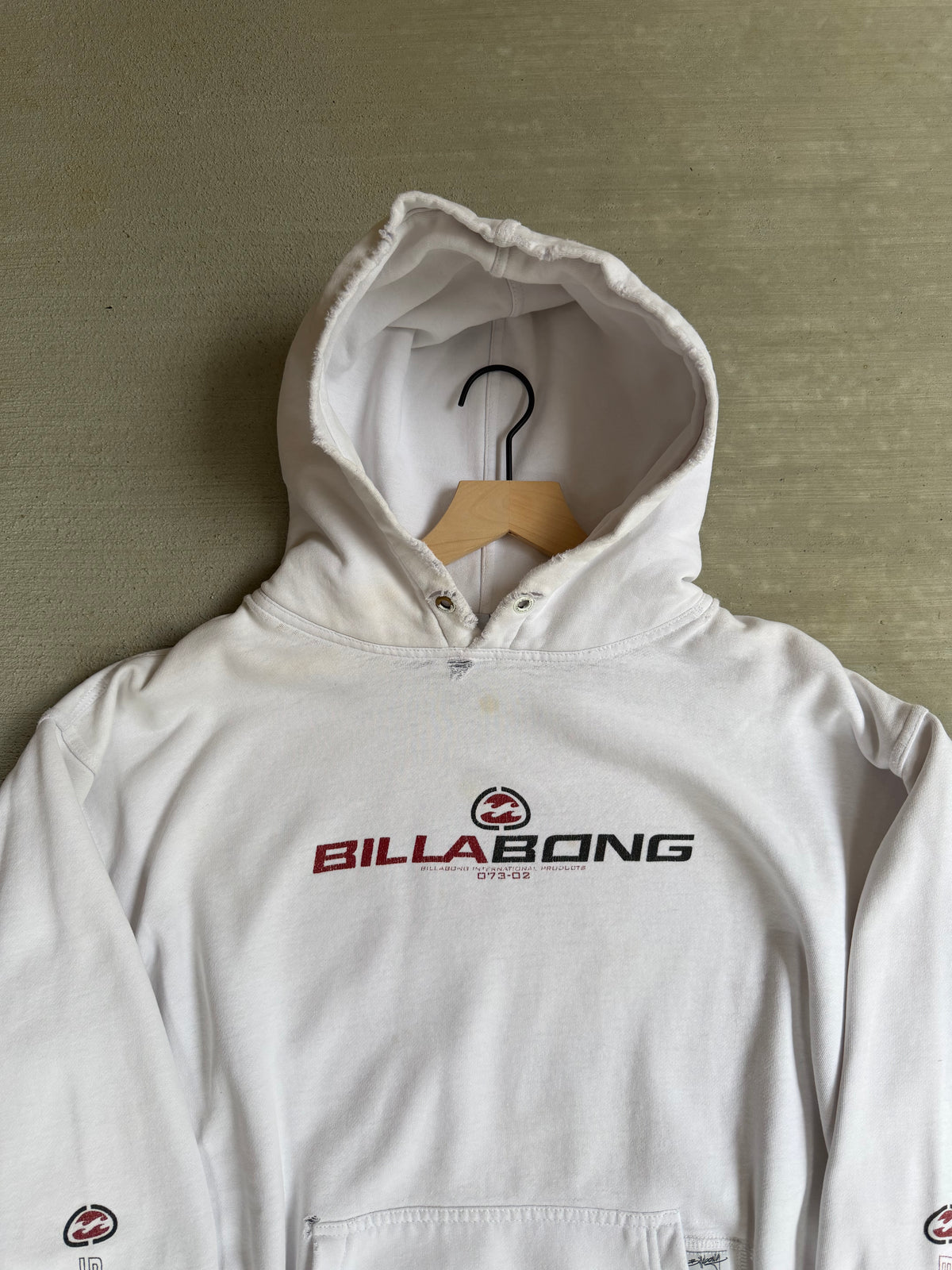 2000s distressed billabong triple hit hoodie - M