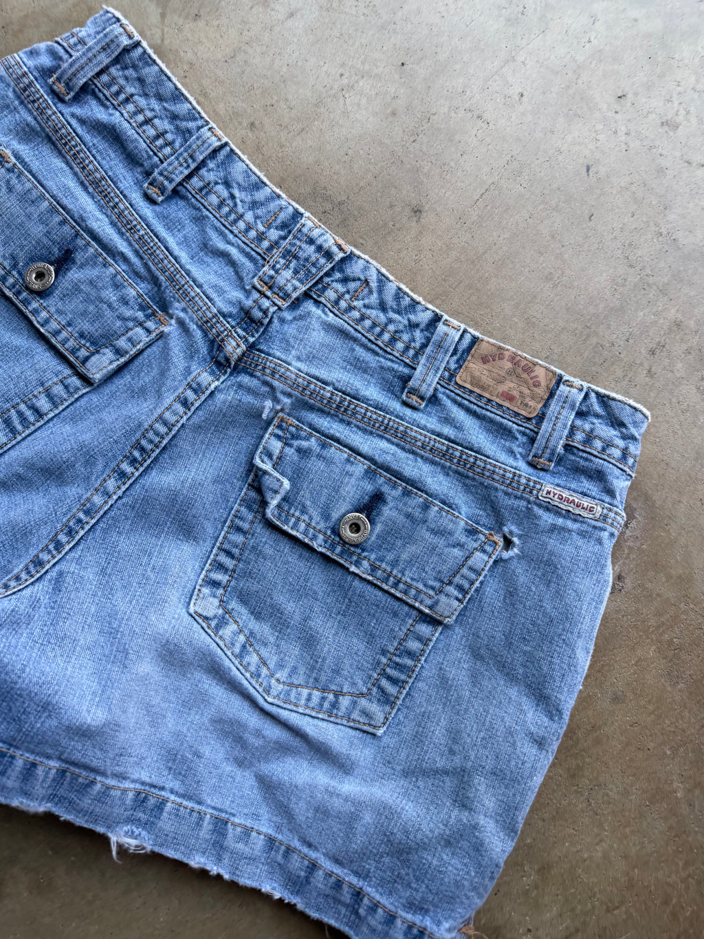 2000s flap pocket jorts - W Sz 32”