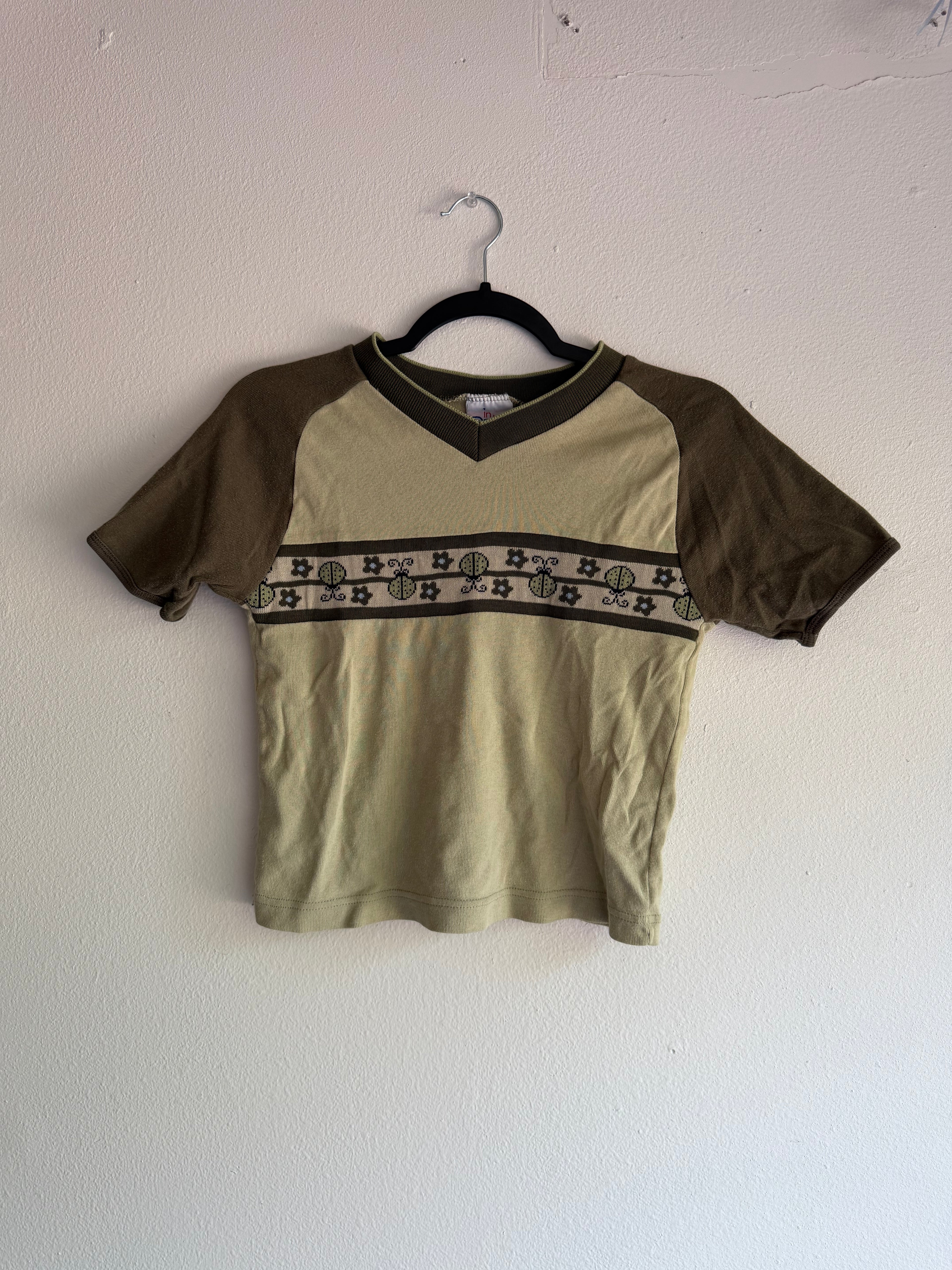 vintage green lady bug shirt - M/L