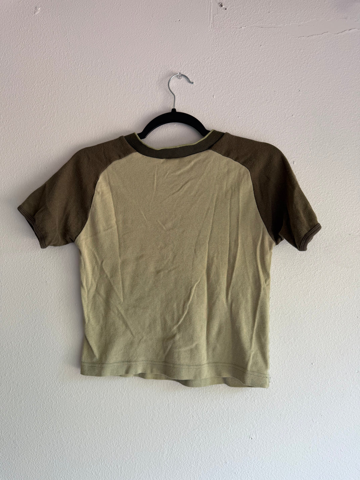 vintage green lady bug shirt - M/L
