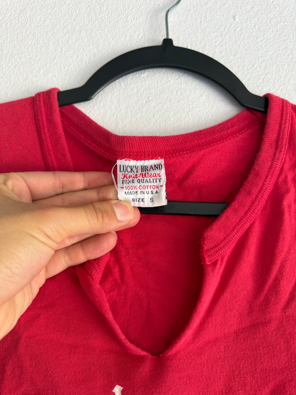 2000s Luckyville university v neck tank top shirt - S