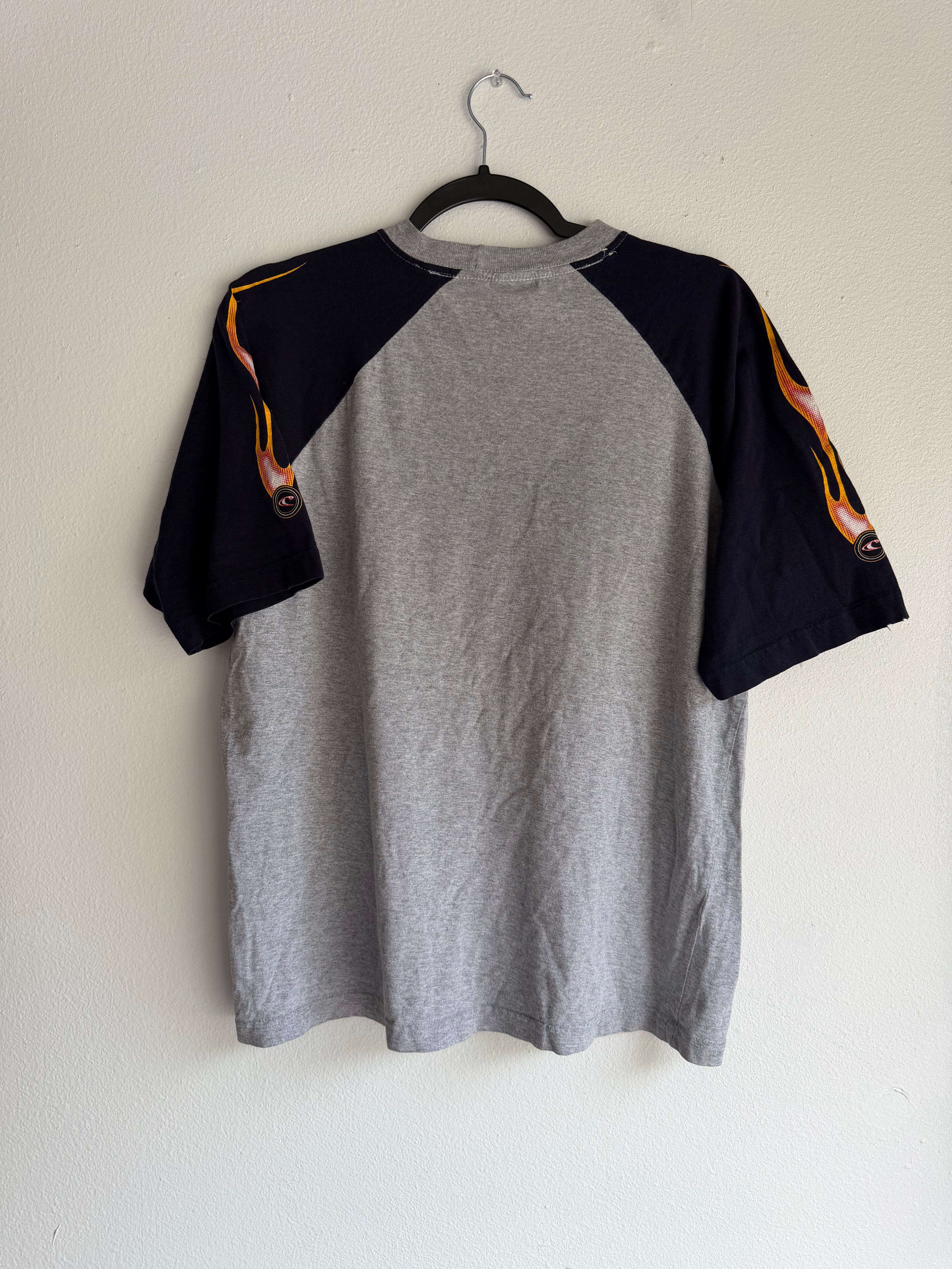 vintage 90s Oniell flame surf tee grail