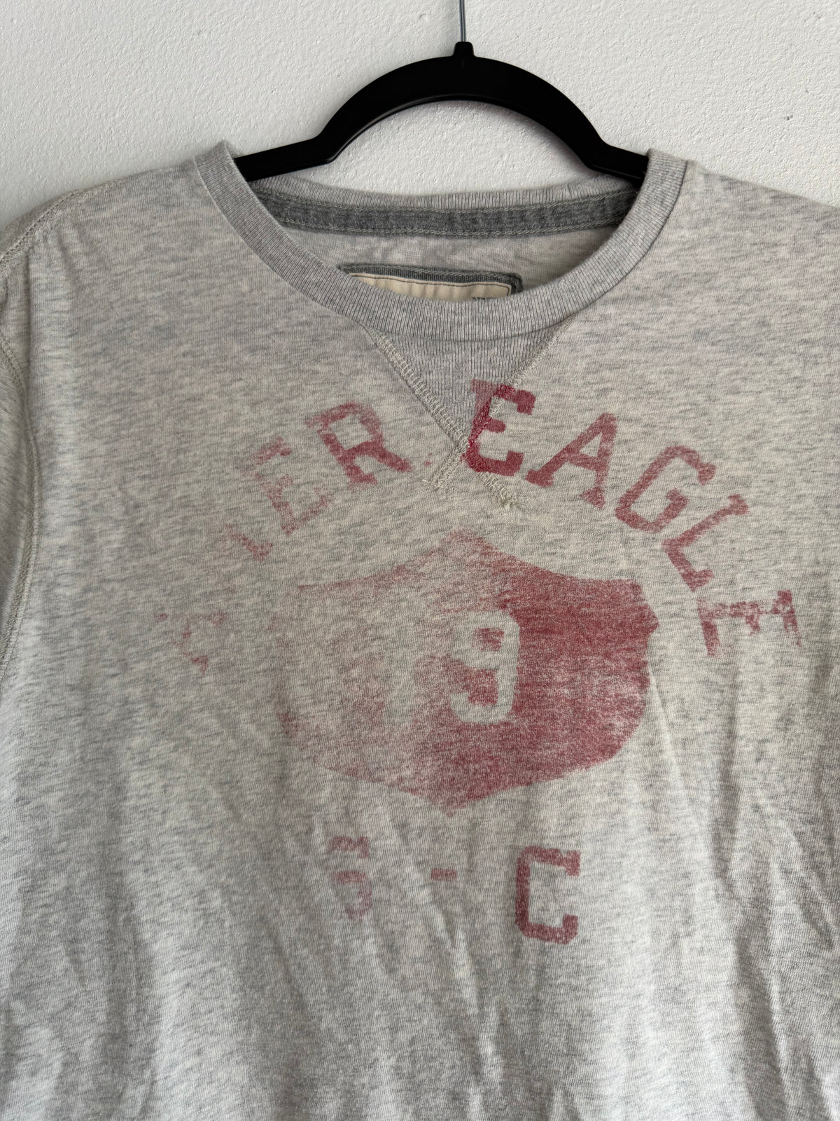 y2k american eagle faded tee