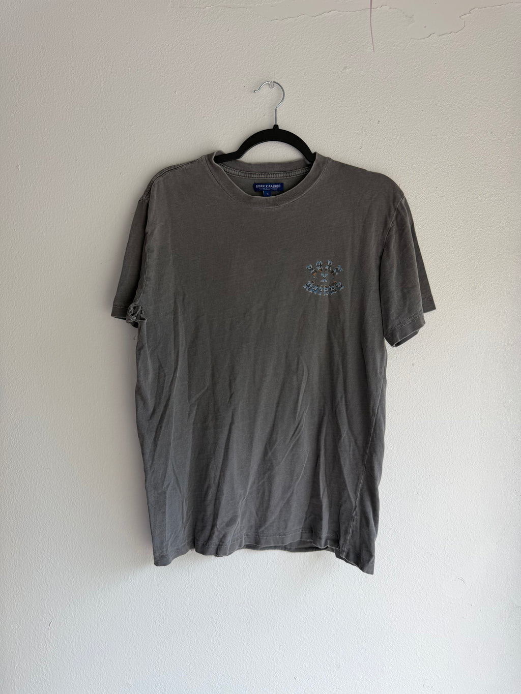 born x raised LA faded tee