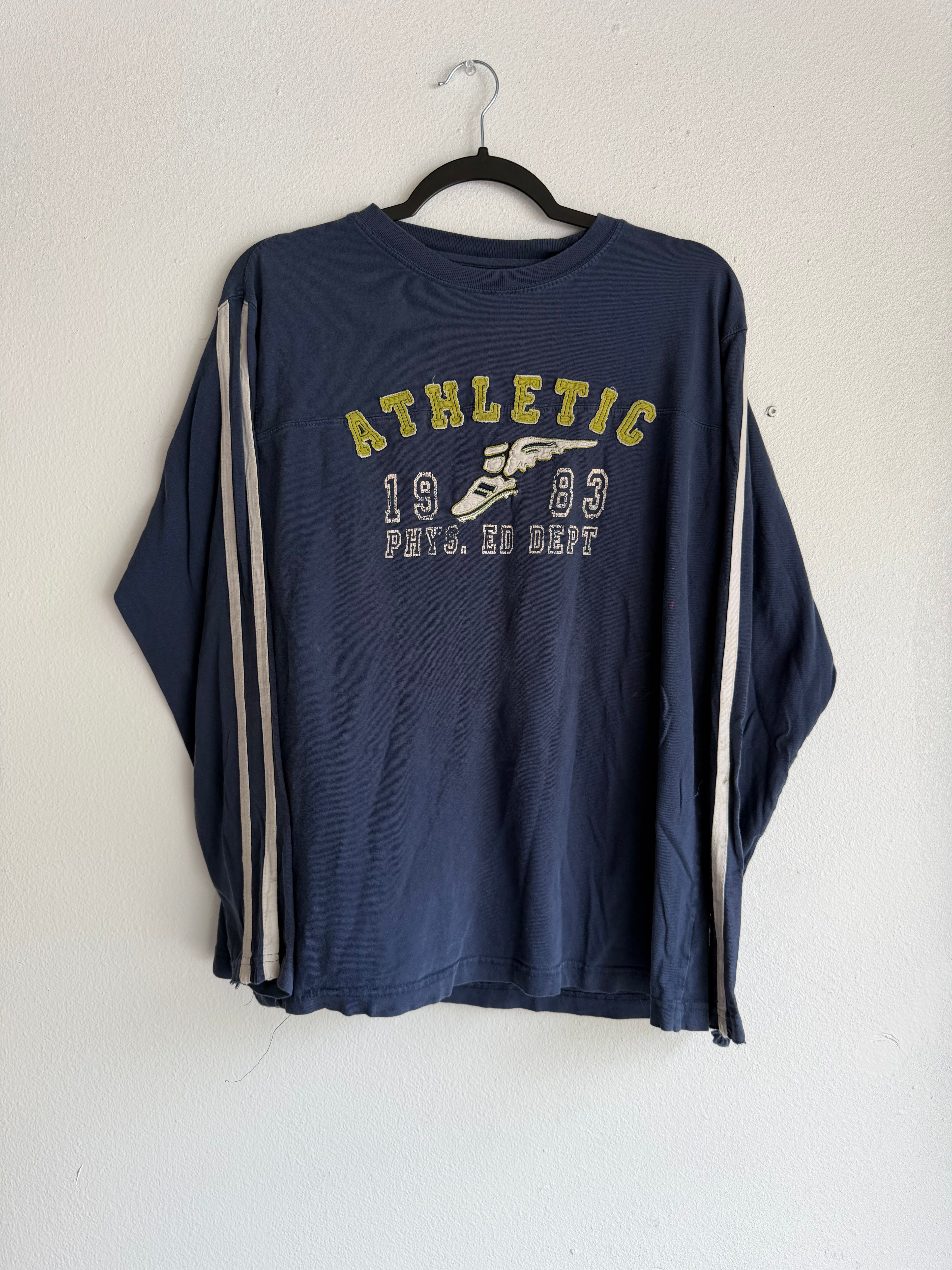 2000s striped distressed long sleeve - L