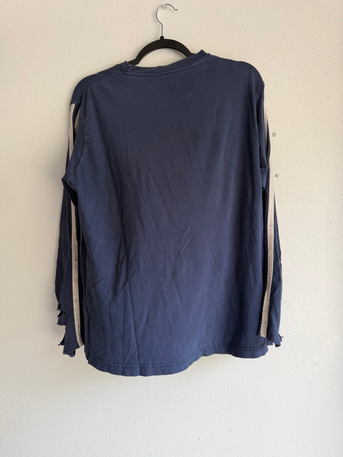 2000s striped distressed long sleeve - L