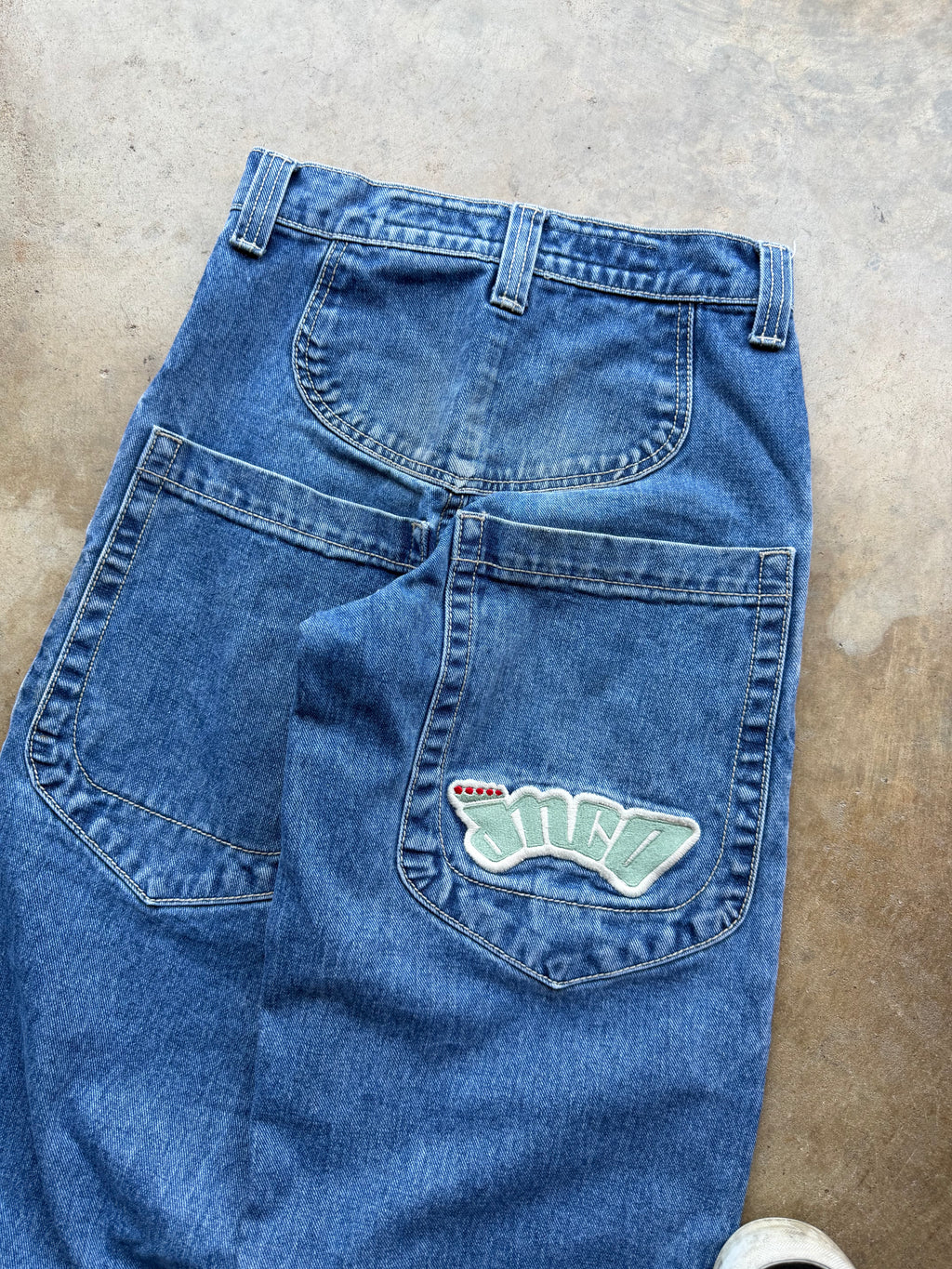JNCO LOW DOWN JEANS