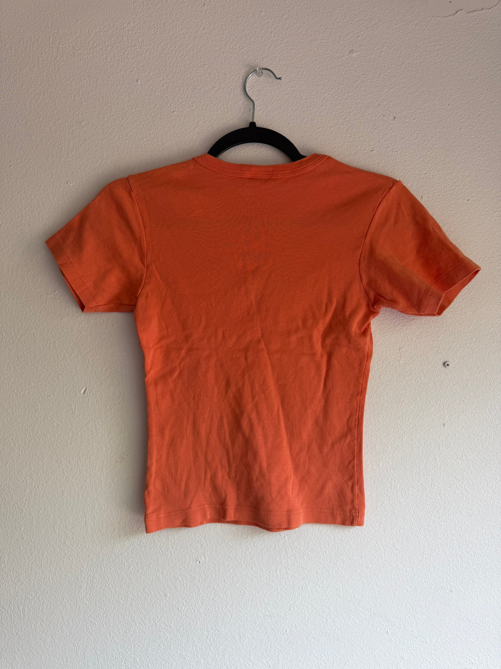 2000s hooter baby tee - M