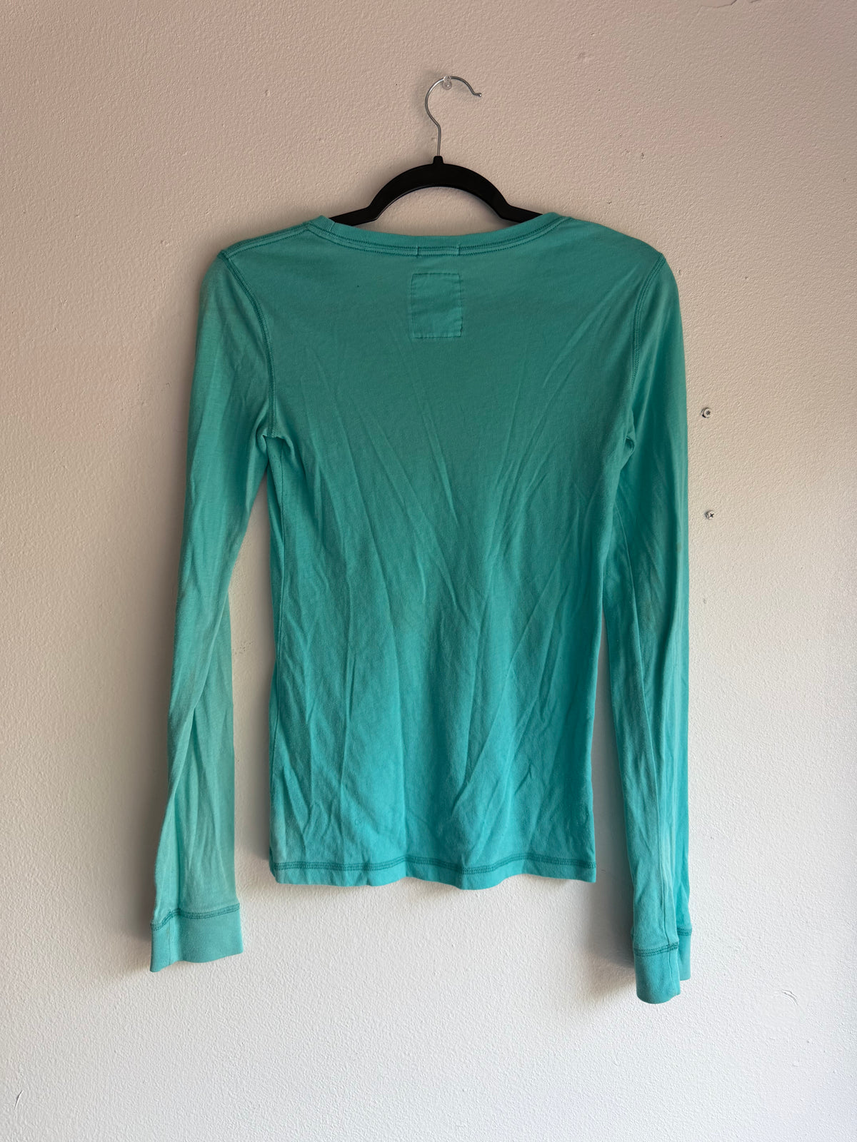 2000s Hollister long sleeve top- M