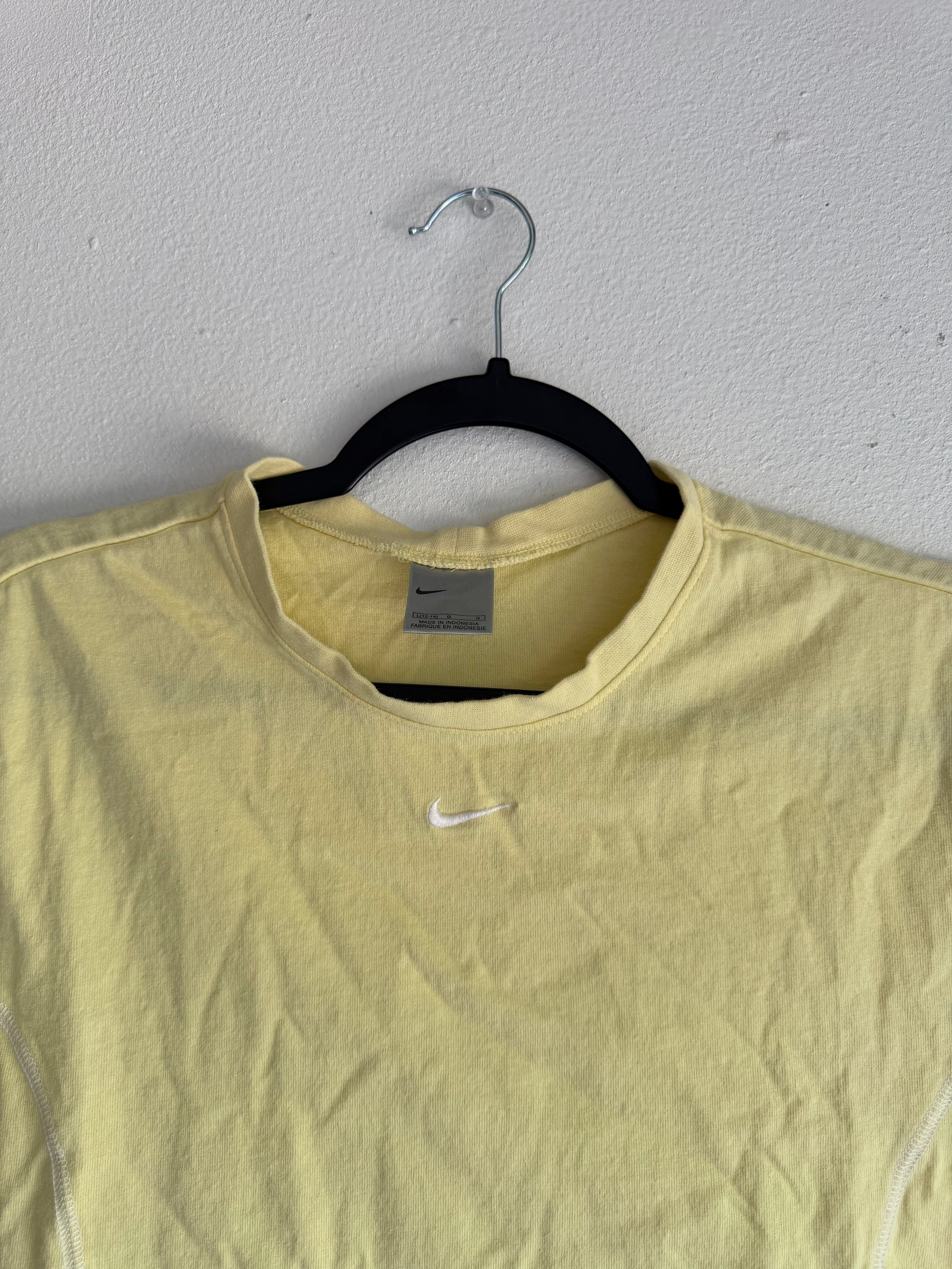 2000s Nike Center swoosh top - L