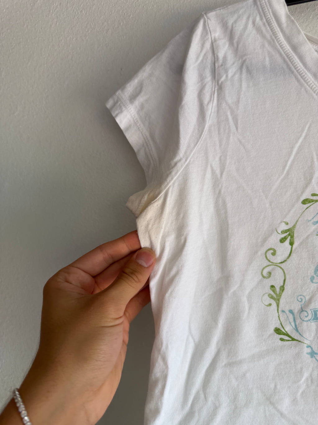 vintage Lucky Brand Baby tee - L